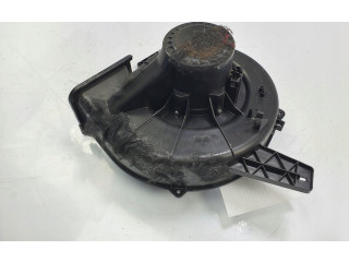 Вентилятор печки 6R1819015A Skoda Rapid (NH)