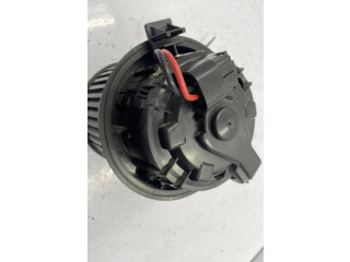 Вентилятор печки    1608182080   Peugeot 2008 I