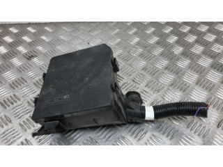 Pojistková skříňka 284B73NE3A Toyota Yaris 2016