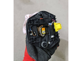 Подушка безопасности водителя 5E3880201AA, 20222261049   Skoda Octavia Mk4