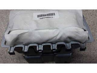 Подушка безопасности пассажира 7030A311 Mitsubishi Outlander