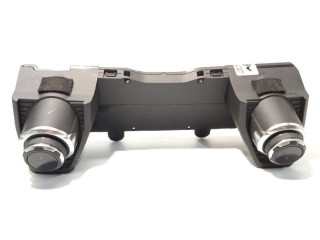 Блок управления климат-контролем 8893304828 Lynk & co 01