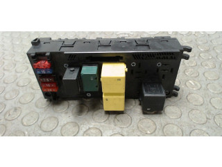   Pojistková skříňka 0195455632, NICHTZUTREFFEND   Mercedes-Benz C W202 1999