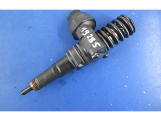 Форсунка 038130073AG, 038130073AG    Skoda Fabia Mk2 (5J)   