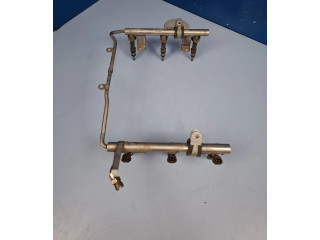 Топливная рампа 06E133681F, 656585703   Audi A6 S6 C6 4F  