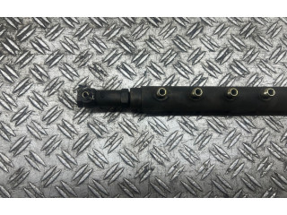 Топливная рампа 8658252   Volvo V70  