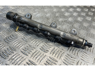 Топливная рампа 8200661279A, 0445214153   Renault Trafic II (X83)  