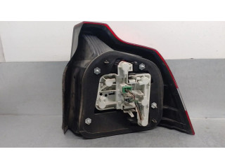 Задний фонарь 30698912 Volvo S40 2008-2012 года