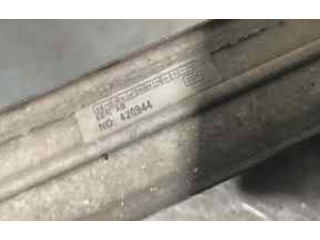 Интеркулер 51785221 Fiat Linea