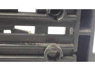 Блок управления климат-контролем 13709731   BMW 3 E30