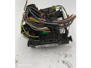 Блок предохранителей S118983004Q Citroen C4 I