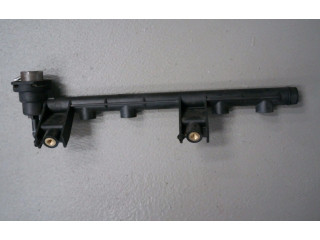 Vstřikovací lišta 7700870914   Renault Clio I     