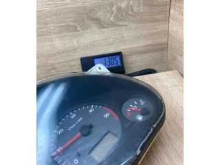 Přístrojová deska Seat Alhambra (Mk1) 1996 7M0919890B, 96VW10849ED