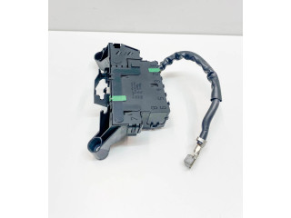   Pojistková skříňka A2305450403, A2305450801   Mercedes-Benz SL R230 2008