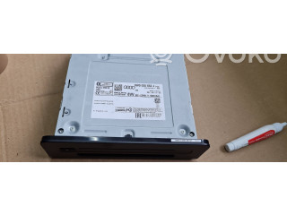 Блок предохранителей 1K0937132F   Audi Q3 8U    