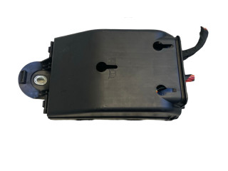 Блок предохранителей 31682732, 31494567 Volvo S60