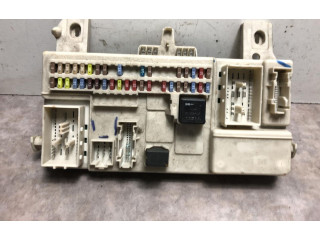 Pojistková skříňka Volvo S40 2005