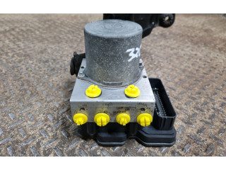 Блок ABS    31445742, 32214379   Volvo XC40