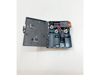 Pojistková skříňka A2305450101, A0325451620 Mercedes-Benz SL R230 2002