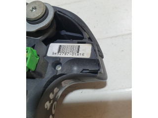 Подушка безопасности водителя 9452797   Volvo V70