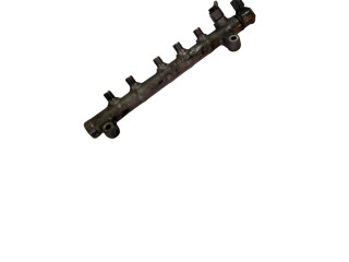 Топливная рампа 31303612 Volvo S60