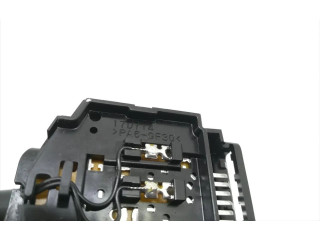 Ручка стеклоочистителей 17D714 Mitsubishi Pajero