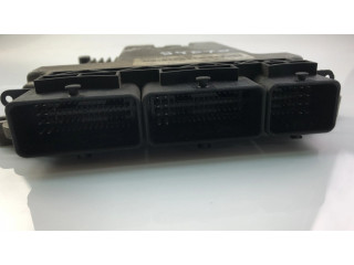 Блок управления 237102213R Dacia Dokker