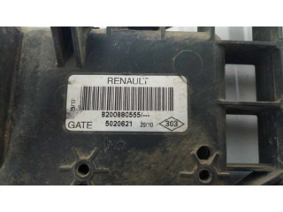 Вентилятор радиатора     8200880555    Dacia Duster 1.6