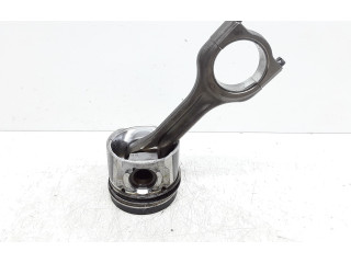 Píst 75L101 Volvo V40 D4162T