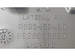 Боковая воздушная решётка