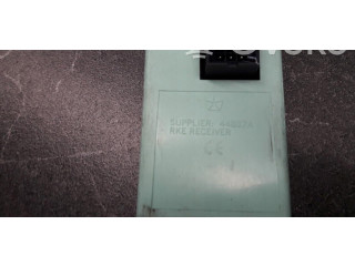 Ящик предохранителей (комплект) Jeep Grand Cherokee WL