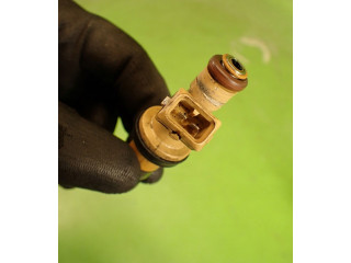 Топливная рампа 9186836   Volvo S80  