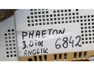 Панель приборов 3D0920982P Volkswagen Phaeton