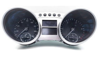 Přístrojová deska  Mercedes-Benz ML W164 2009 A2514405947  