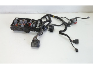 Блок предохранителей 68264536AD, 68264536AD Jeep Cherokee