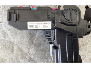 Pojistková skříňka 31314468, 28241898 Volvo XC90 2010