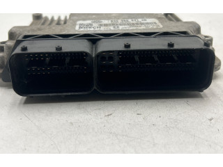 Řídící jednotka 03G906021AR, 1039S11562   Volkswagen Caddy 2007