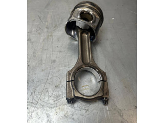 Píst 80101419 BMW 5 F10 F11