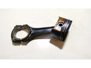 Píst Mercedes-Benz C W203 pro benzínový motor 1.8