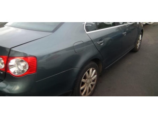 Зеркало электрическое        Volkswagen Jetta V  2005 - 2010 года   