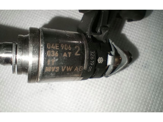 Топливная рампа 04E906036AT, 04C133320G   Skoda Fabia Mk3 (NJ)  