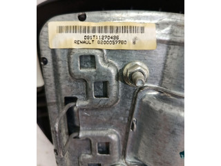 Подушка безопасности водителя 8200057780B   Renault Clio II