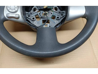 Volant Nissan Micra 2012 11HD4