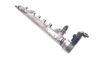 Топливная рампа 03L130089 Audi A3 S3 8P для двигателя CBBB