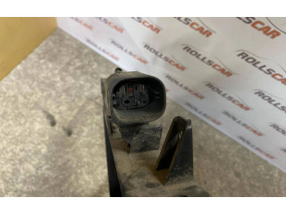 Вентилятор радиатора     1137328081, 0130303947    Volvo V70 