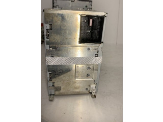 Радио/ проигрыватель CD/DVD / навигация 8P0057195M Audi A3 S3 A3 Sportback 8P для двигателя CFFB