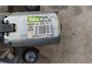 Моторчик заднего дворника 50508587 Alfa Romeo Mito