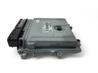 Блок управления двигателем Блок управления 31392982, 0281030782   Volvo V70
