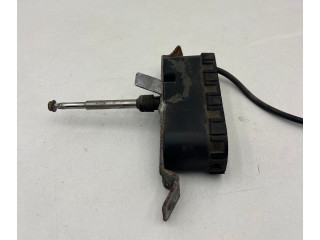 Моторчик стеклоочистителя 0390206217, 0390206217    Volvo S80