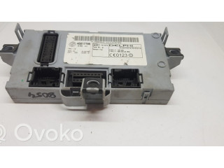 Pojistková skříňka 46817786 Fiat Stilo 2004